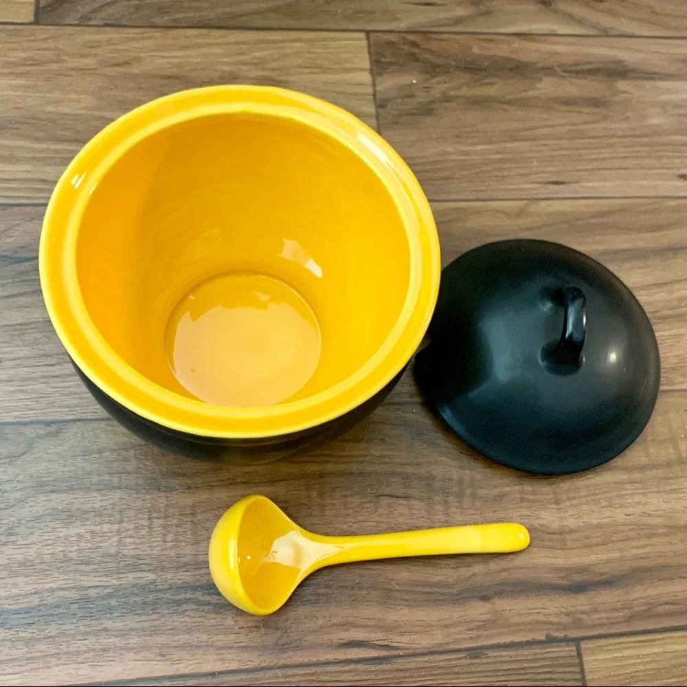 EdgeVantage Three Piece Set‎ Soup tureen with ladle NWOT